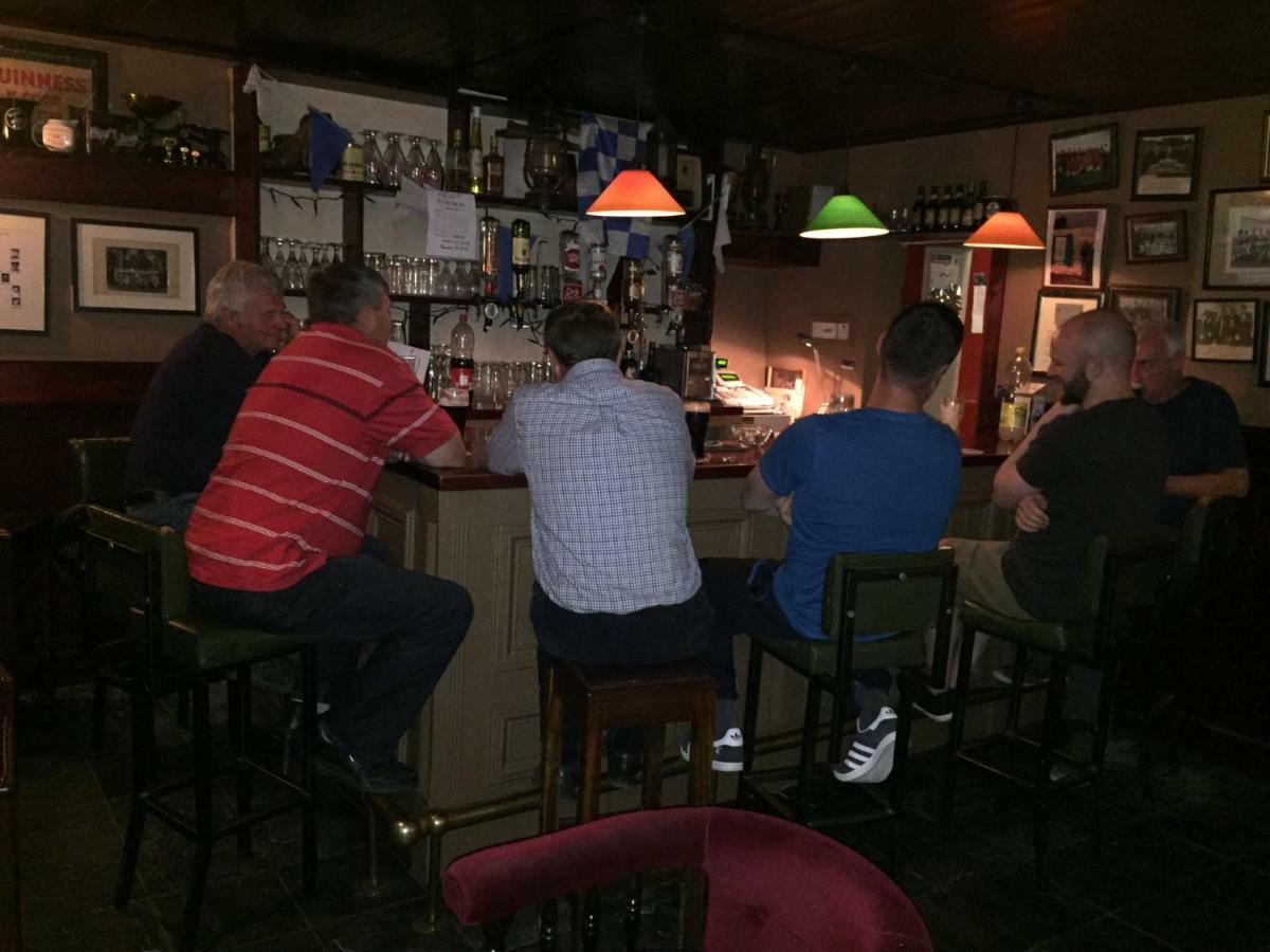 Carey'S Bar & Farmhouse Kilkenny Border Oldleighlin Zewnętrze zdjęcie